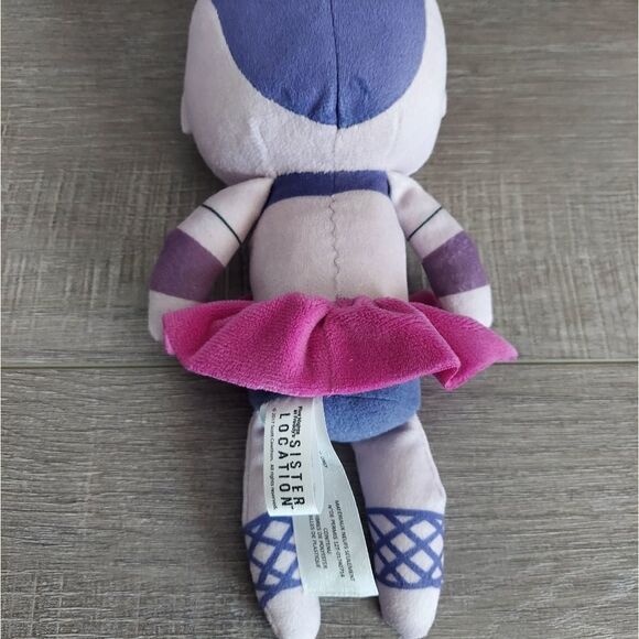 Funko Five Nights at Freddy's: Sister Location - Ballora Plush - Picture 4 of 5